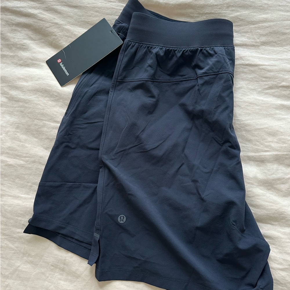 Men’s License to Train 7” lululemon shorts